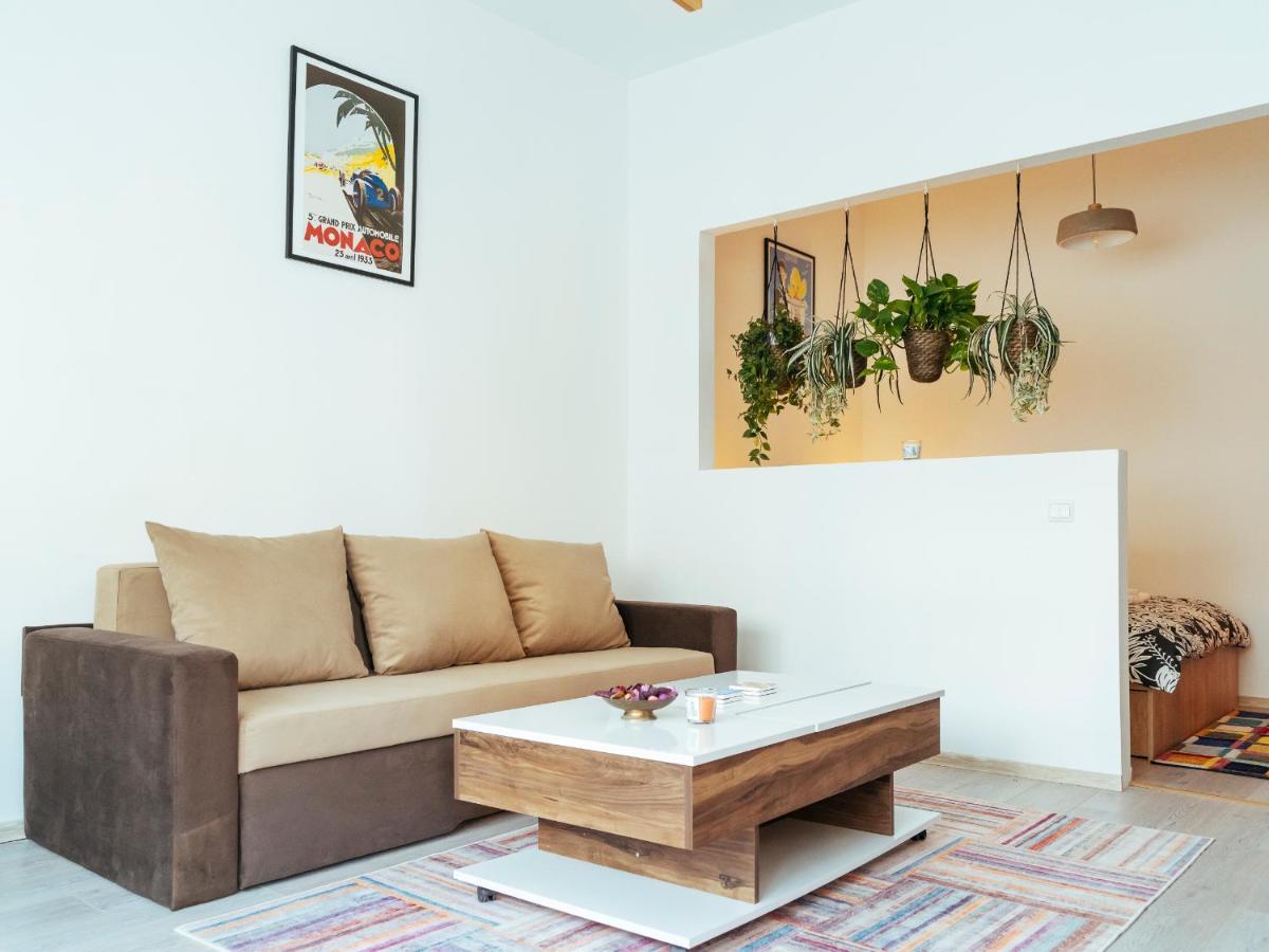 Central Old Town Studio - Historic Area Apartment Bucharest Luaran gambar